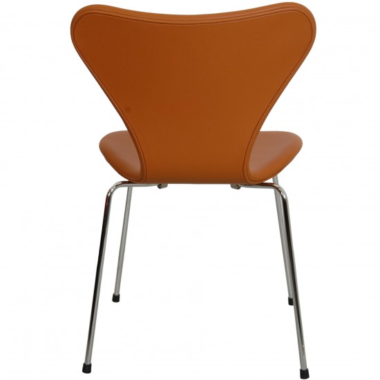 For Sale used Arne Jacobsen Seven chair in cognac Nevada Aniline